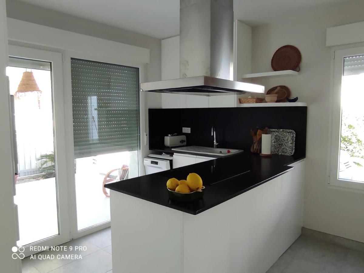 オリーバ Casita Moderna A Escasos Metros De Playa Terranovaヴィラ エクステリア 写真