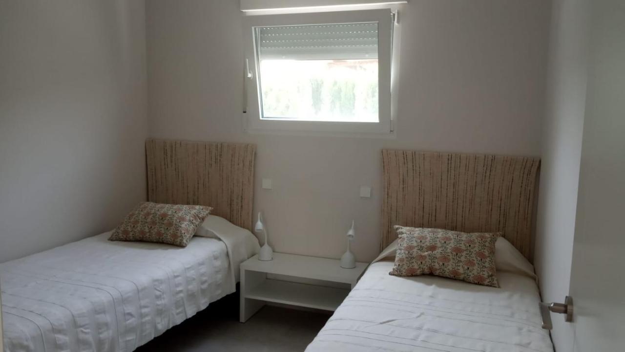 オリーバ Casita Moderna A Escasos Metros De Playa Terranovaヴィラ エクステリア 写真